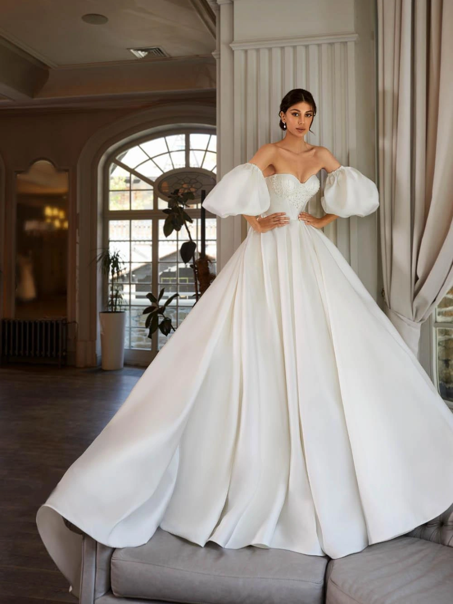 Νυφικό Φόρεμα Monique 911