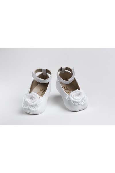 Χειροποίητο Βαπτιστικό Παπουτσάκι Αγκαλιάς Everkid, για κορίτσι K2201A